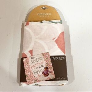 Demdaco Picture Me Photo Swaddle Infant Baby Girl